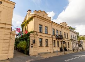 Apartamenty Browar Perła - Perła Brewery Apartments, hotel cerca de Feria Internacional de Lublin, Lublin