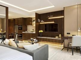 The Fairway Place, Xi'an - Marriott Executive Apartments, отель в Сиане