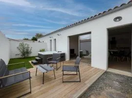 Un cocon climatisé avec jacuzzi