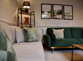 Luxurious cottage with cosy fireplace in Matlock, hotel s parkováním v destinaci Winster