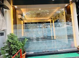 HOTEL BKC DOWNTOWN - NEAR US EMBASSY: bir Mumbai, Bandra Kurla Complex oteli
