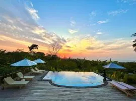 Sunset Hill Lembongan