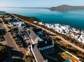 Adventure Pad's by The Farmhouse Hotel, hotel a Langebaan