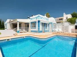 Charming Guia Villa 3 Bedroom Villa Private Pool and Close to Amenities Algarve