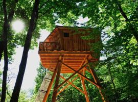 Les Cabanes de Fontfroide, camping i Saint-Antoine