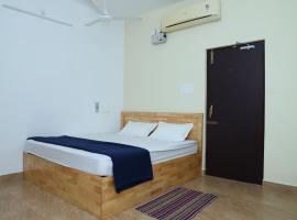 Vel's Home Stay, hotel u gradu 'Kottakupam'