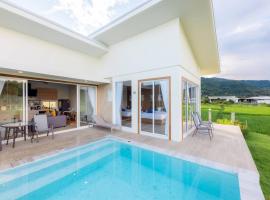 Vann House Chiang Rai- near Mae Fah Luang University, vila v destinaci Čiang Rai