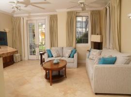 Villa Renaissance Unit 501 Grace Bay Beach, beach rental sa The Bight Settlements