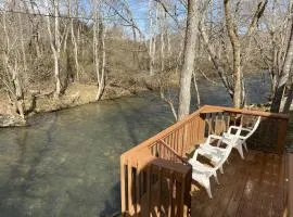 Gray's Place on Cosby Creek - 2 Bedrooms, 2 Baths, Sleeps 6 home