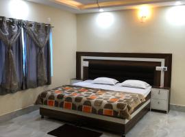 Hotel The Heaven, hotel en Muzaffarpur