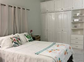 MBS Travel Holistic Guest House, B&B in Mammee Bay