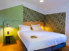 Hôtel - Lodges de Lemptégy, hotel v destinaci Saint-Ours