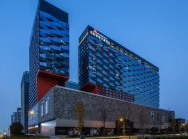 Chengdu Marriott Hotel Financial Centre, hotel near Hi-Tech Zone Metro Station, Chengdu