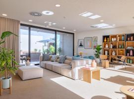 BFRESH Hotel - Padel, Pool & Fitness - Adults Only、ポルトのホテル