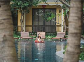 Ahoy Hoi An Boutique Resort & Spa, курортний готель у місті Хоян