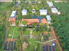 Homestay Highland Garden，Phu Yen的Villa