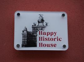 HAPPY HISTORIC HOUSE