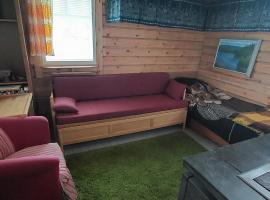 Pikkum&ouml;kki Lintukoto, lodge in Ylikiiminki