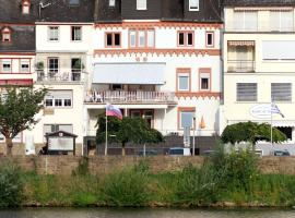 Mosel View Old Town Apartments, hotell i Zell an der Mosel