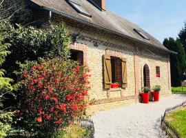 Jolie Maison dans le Perche, casa rústica em Mahéru