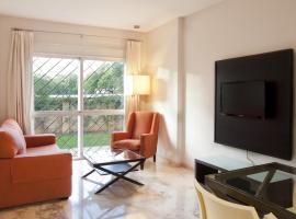 Apartamentos Vértice Bib Rambla: Sevilla'da bir otel