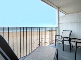 Atlantic Oceanfront Hotel, Wells Beach, ξενοδοχείο κοντά σε Wells National Estuarine Research Reserve, Wells