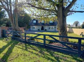 White Quarry Hse Quarry Road, Cottage in Navan