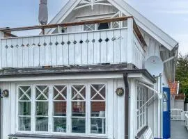 Awesome Home In Kyrkesund With Wifi