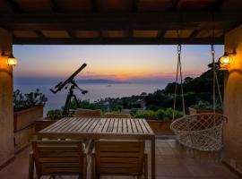[cala piccola] magical sunset + reserved beach, hotel i Monte Argentario