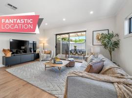 Urban Luxe - Designer, BBQ, WiFi，位于Keswick的酒店