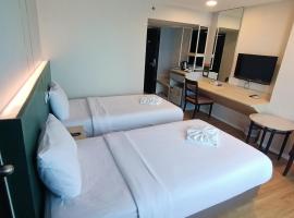 Mayflower Grande Hotel Phitsanulok: Phitsanulok şehrinde bir otel