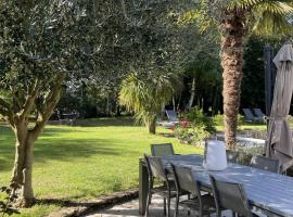 Villa Cassandre, bed and breakfast en Esvres