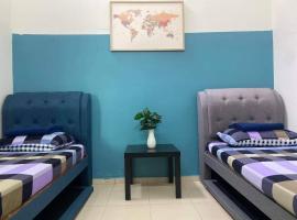 3 rooms (aircond) in Muar Town, hotel in Muar