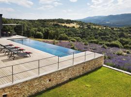 Villa Mirage luxury and serenity, hotell i Bonnieux