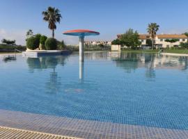 SAN JORDI PANORAMICA GOLF & RESORT Casa MIAMAR Maison 8 à 9 personnes，San Jorge的度假村