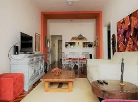 Excelente Apartamento na Quadra da Praia