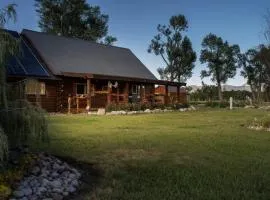 4 Peaks Teton Views Log Cabin - Close to Stellar