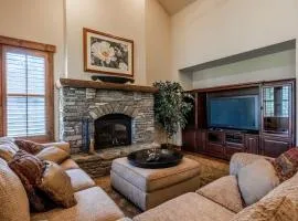 Lodges 1112 - 3 Bed townhome with Loft