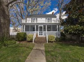 23rd Street White House