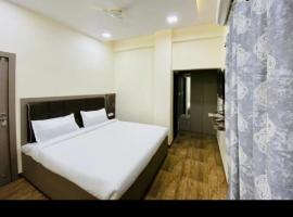 HOTEL THE VILLA, hotel in Bhopal