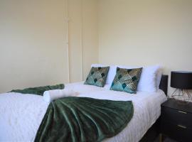 The Good night rooms liverpool, apartment in Bidston