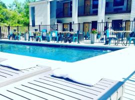 Pet Friendly Suite For Seven Near Six Flags, hotel sa Pacific