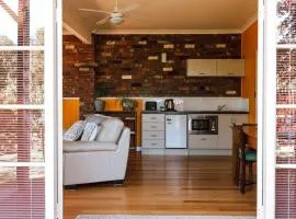Tillrander - Scamander Retreat