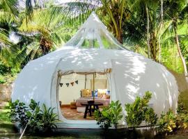 Firesky Glamping Ocam Ocam Beach, hotel with jacuzzis in New Busuanga