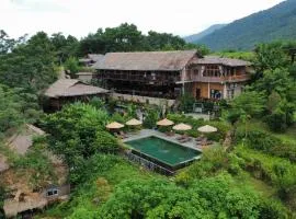 Inh La Home Pu Luong