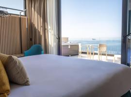 Deep Blu Boutique Hotel: Żurrieq şehrinde bir otel