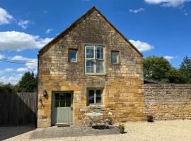 Pass the Keys Pheasant Cottage Stunning peaceful home parking, hotel with parking in Moreton in Marsh