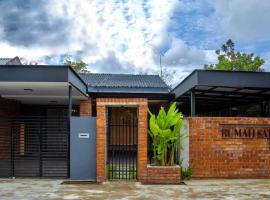 Rumah Satu by NK, cottage in Alor Setar