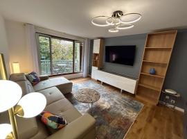 Splendid 92m2 Renovated, 4 Rooms: Charenton-le-Pont şehrinde bir daire