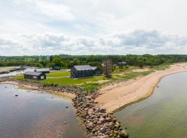 Tulivee Villa, beach hotel in Liimala
